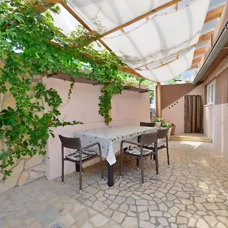 Apartments Ivan Marina Krk Town Exterior photo