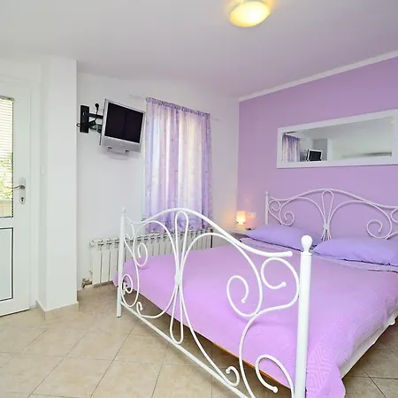Apartments Ivan Marina Krk Town Exterior photo